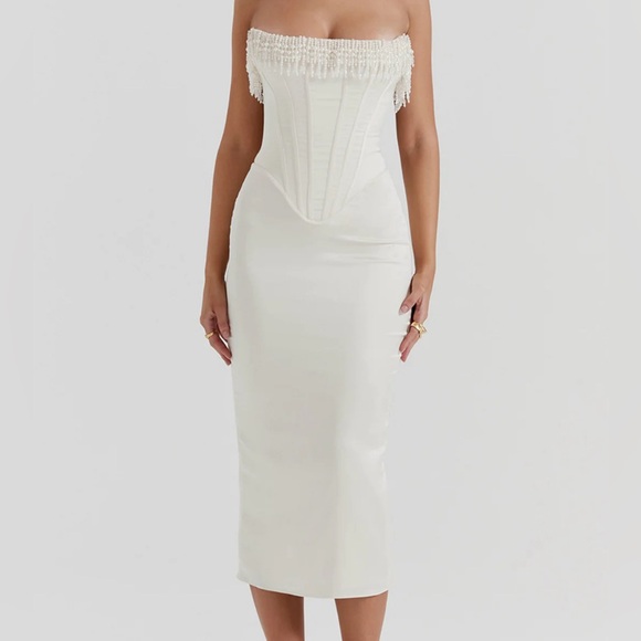 New pearl white satin Strapless Midi Dress size small - Picture 2 of 12